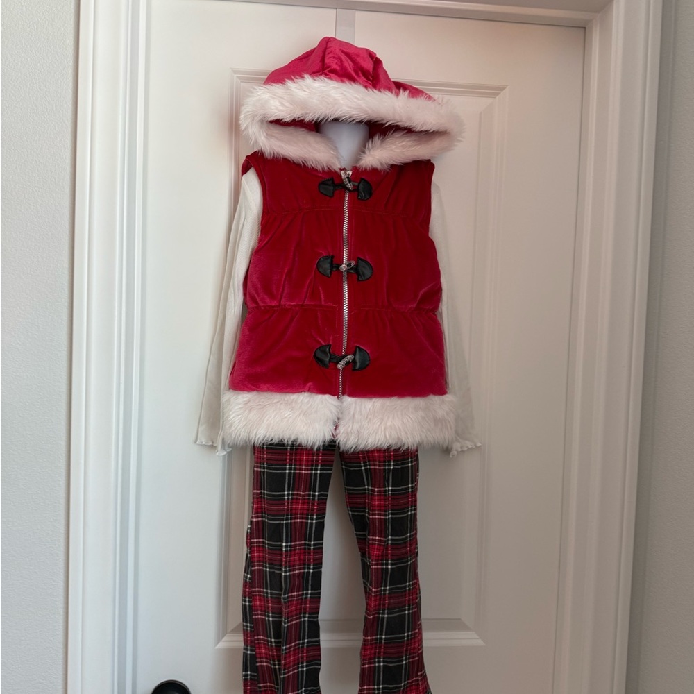 Little lass Christmas outfit